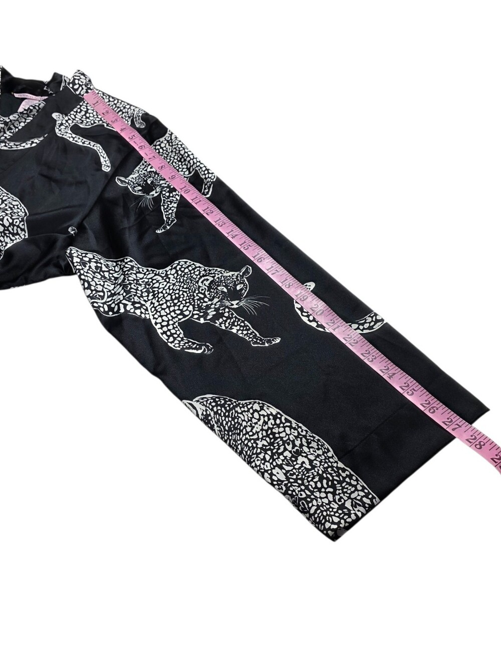 Victoria's Secret Satin Long Robe Black with Leopard Print XS - Picture 10 of 16